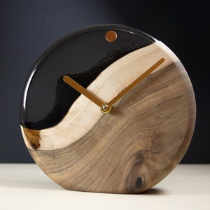 - Motherearthmakes